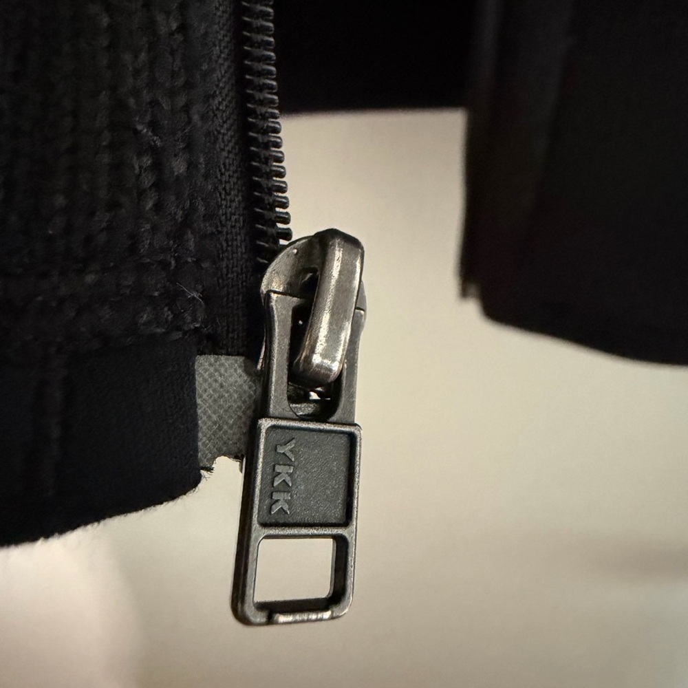 Patagonia Better Sweater Full Zip Black Womens Med. Excellent condition. - Picture 8 of 15